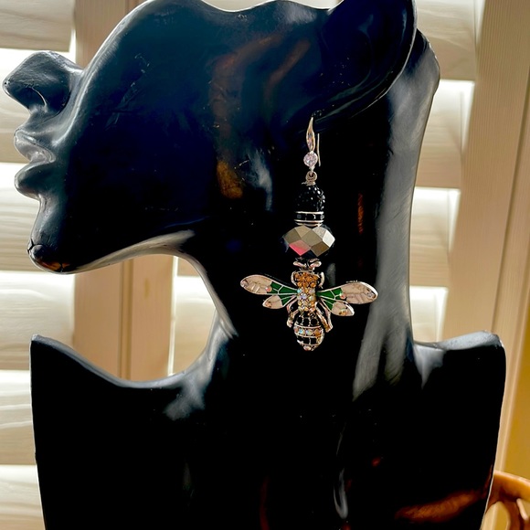 NWT Clare MacCarley Designer Earrings - Picture 2 of 8